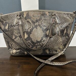 Coach Madison Kelsey Satchel Bag Medium Gray Snake Print